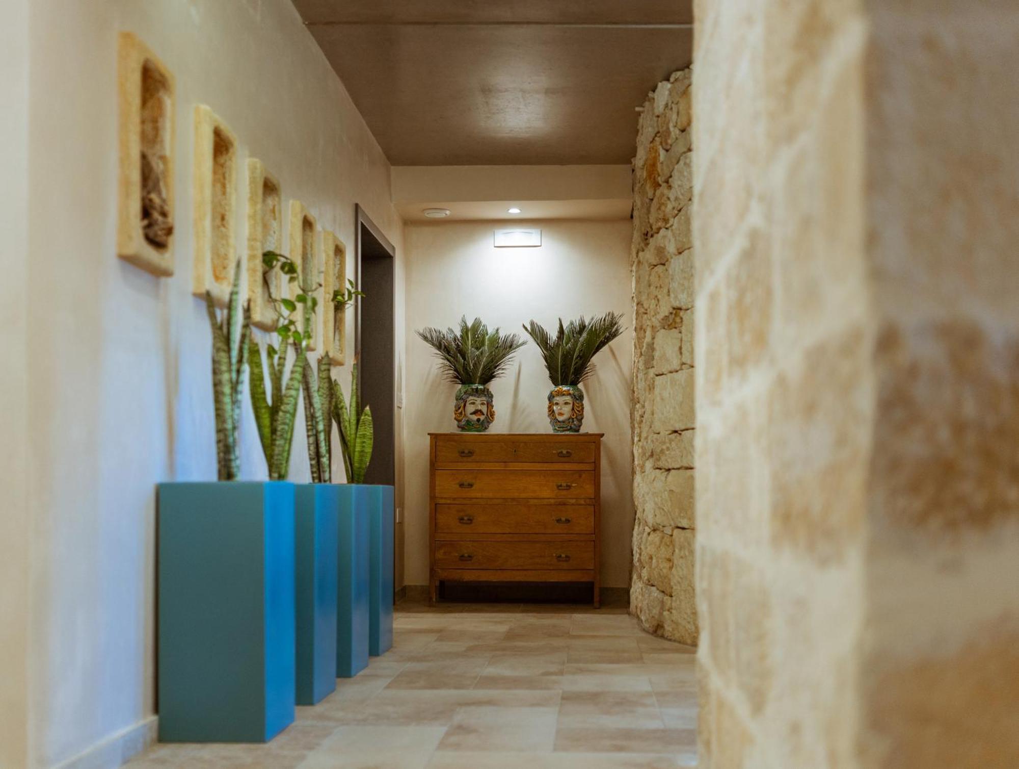 Mulberries Hotel Zabbar Ngoại thất bức ảnh