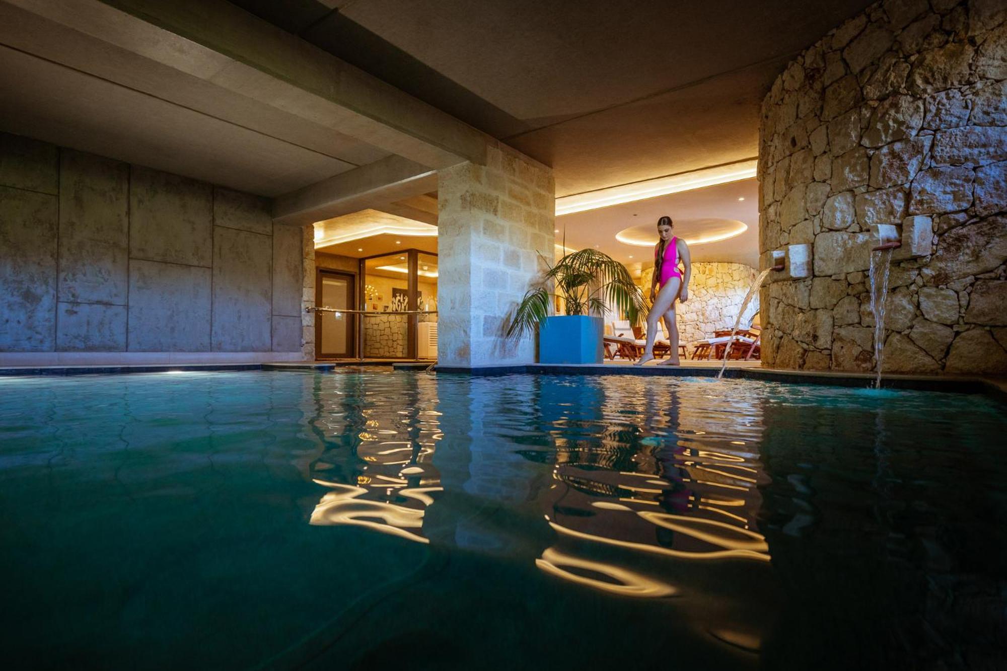 Mulberries Hotel Zabbar Ngoại thất bức ảnh